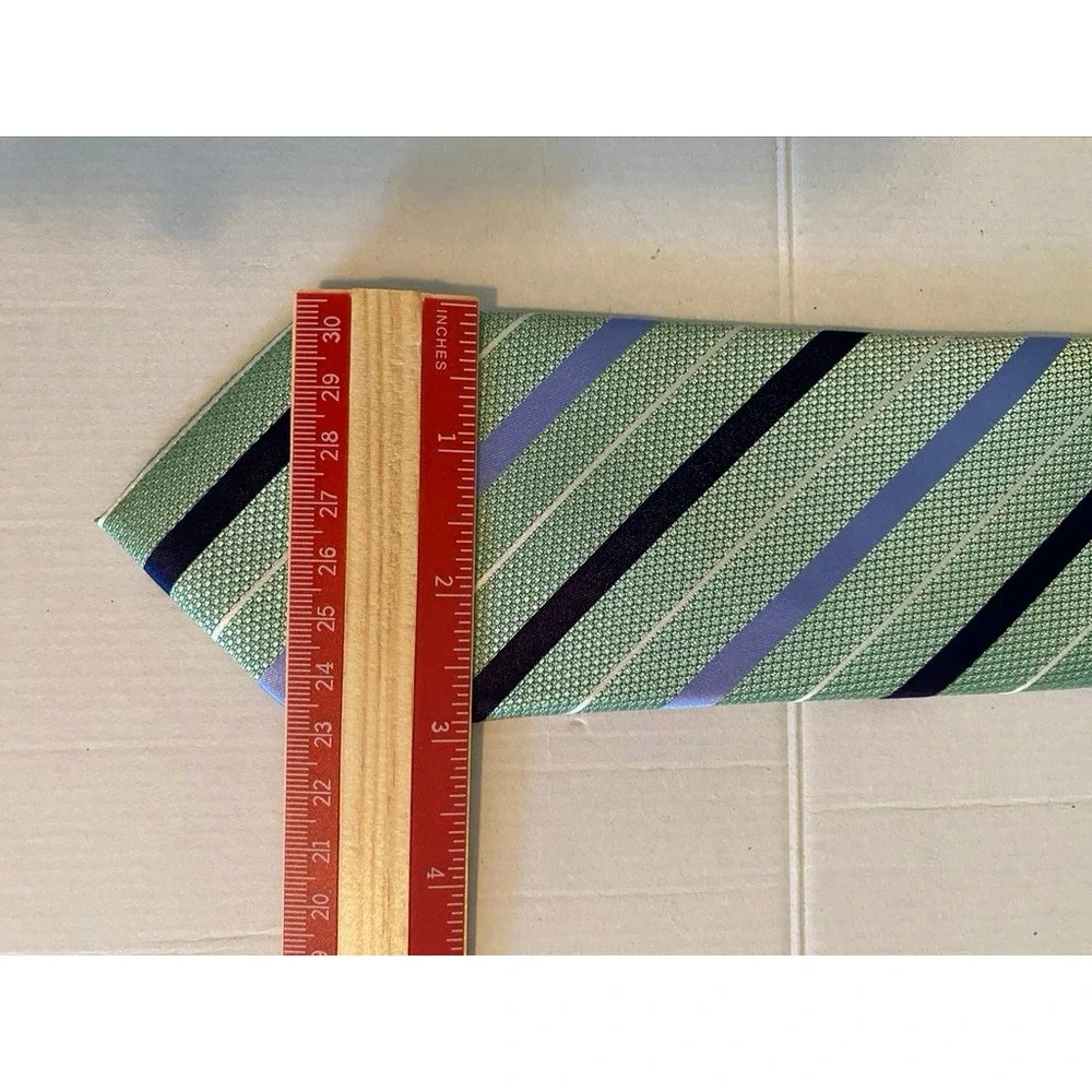 Nautica Mens Green Navy Blue Striped Silk Blend Necktie 3.25 Inch Width